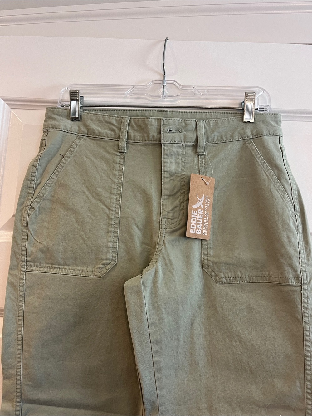 Eddie Bauer stretch legend wash relaxed straight mid rise pants dark sage NEW NW - Picture 2 of 7
